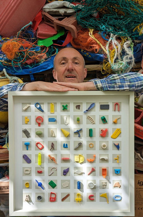Portrait photo of John Dixon